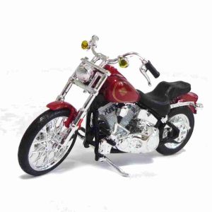 Harley-Davidson Softail 1984 1:18 Maisto Vinho