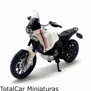 Ducati Desert X 2022 1:18 Maisto