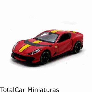 Ferrari 812 Competizione 1:64 Burago