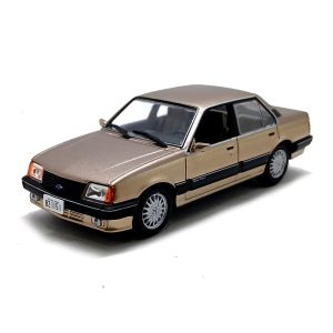 Chevrolet Monza Classic 1986 1:43 Luppa
