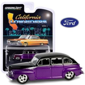 Ford Deluxe 1946 Convertible Low Rider 1:64 Greenlight