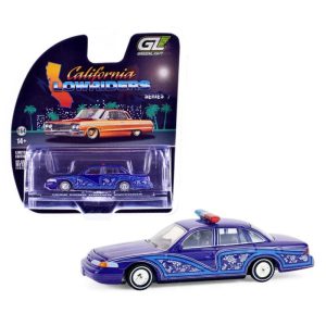 Ford Crown Victoria 1992 Low Rider 1:64 Greenlight