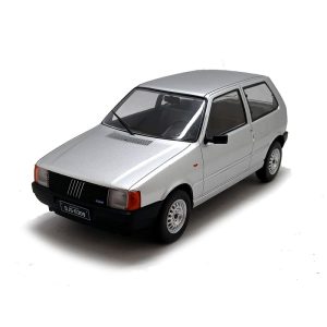 Fiat Uno S 1985 1:24 Califórnia Classics Prata